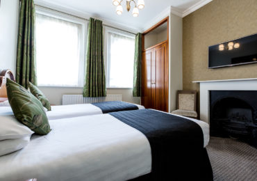 Kensington Gardens Hotel Twin Room