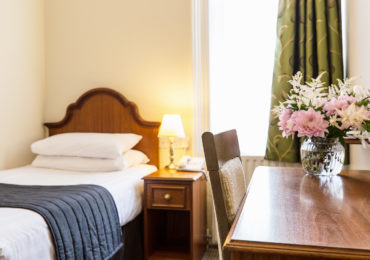 Kensington Gardens Hotel Single Room